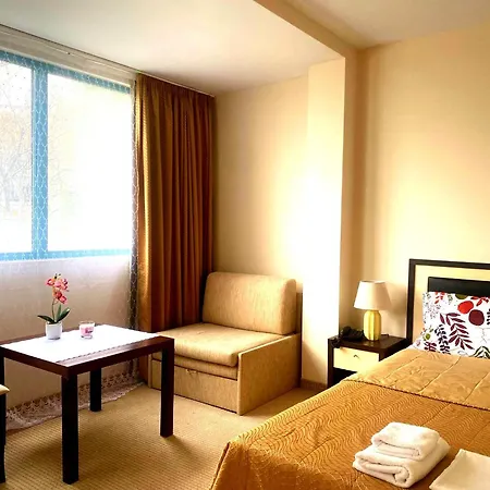 Apartment Beach'n'pool Varna
